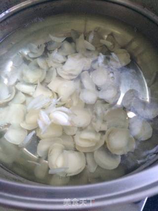 Scrambled Eggs with Lily recipe