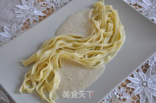 Truffe Tagliatelli – Fettuccine with Truffle Cream Sauce recipe