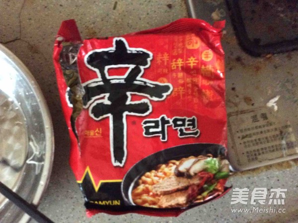 Korean Instant Noodles recipe