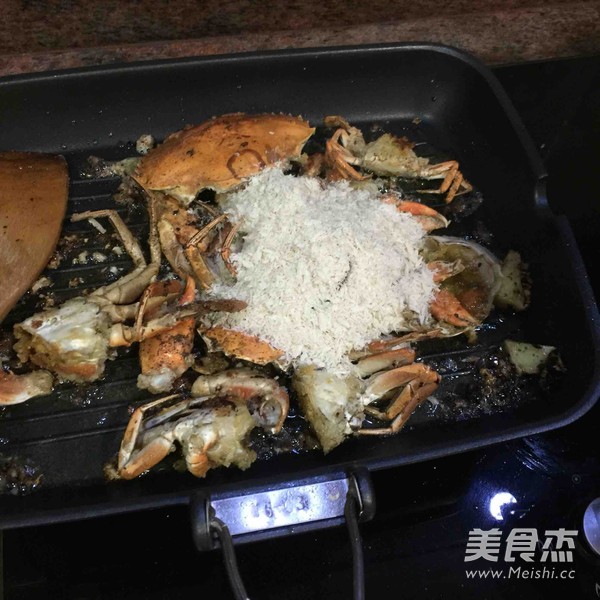 Fried Crab in Typhoon Shelter recipe