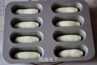 Meat Floss Meal Buns---bread that Makes Baby Appetite recipe