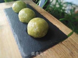 Fish Floss and Salted Egg Yolk Stuffed Green Dumplings recipe