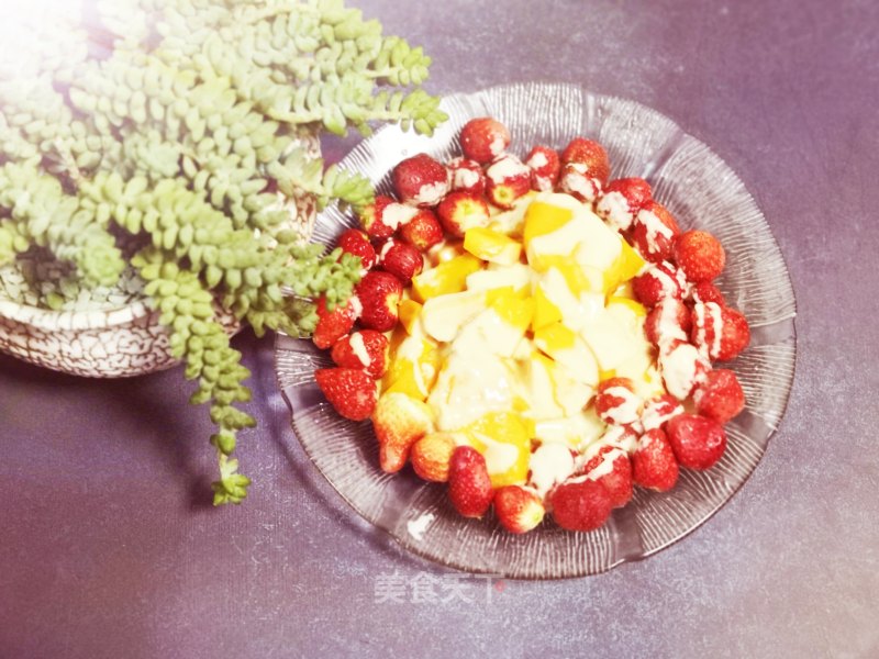 Mango Strawberry Mix Yogurt recipe