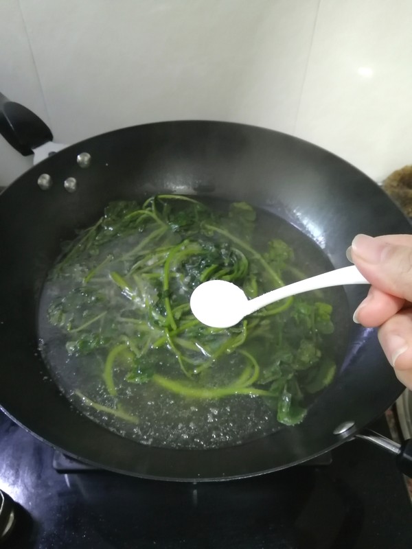 Simple and Delicious~~watercress Noodle Soup recipe