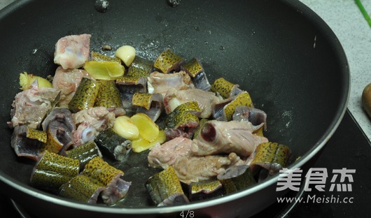 Pork Rib Soup with Ham and Eel recipe
