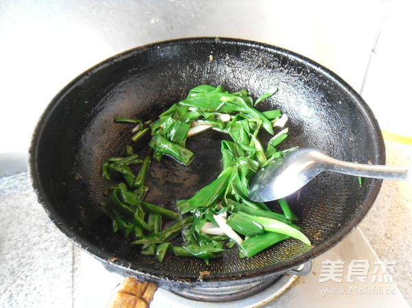 Fried Razor Clams with Green Onion recipe