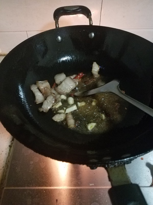 Stewed Spanish Mackerel with Radish recipe