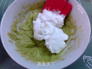 #蛋美食# Paper Cup Avocado Chiffon Cake recipe
