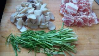 Pleurotus Eryngii Salt-fried Meat recipe