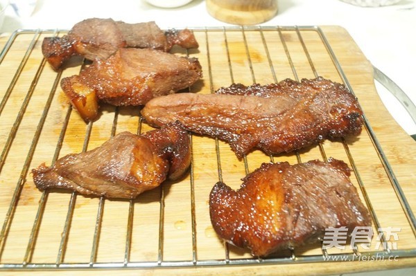 Barbecued Pork with Honey Sauce recipe