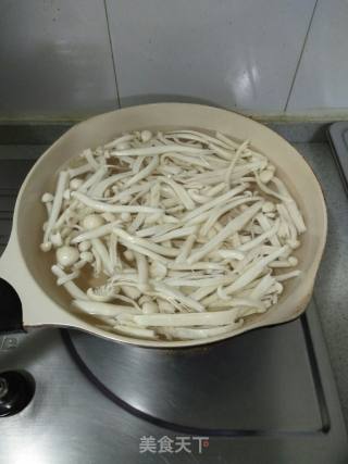 Stir-fried White Jade Mushroom recipe
