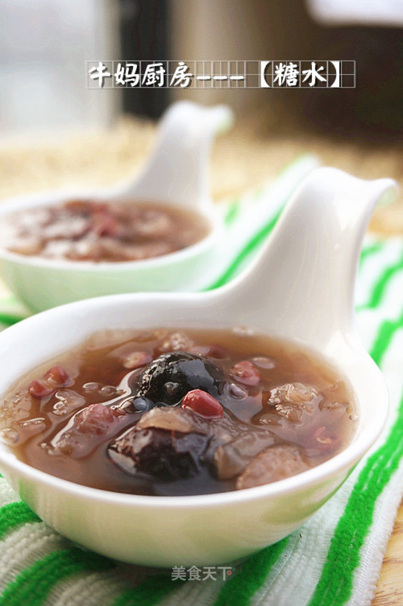 Red Beans, Red Dates and Tremella Soup recipe