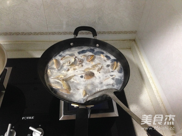 Spicy Fried Small Seafood recipe