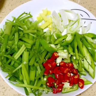 Fried Celery with Pork recipe