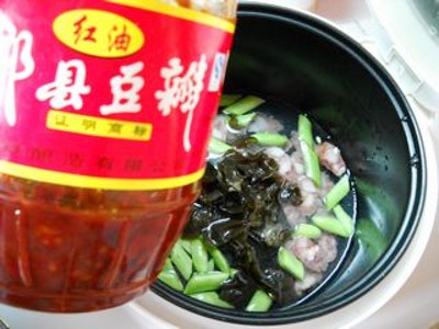 Sauce Braised Green Bean Cat Ear Noodles recipe