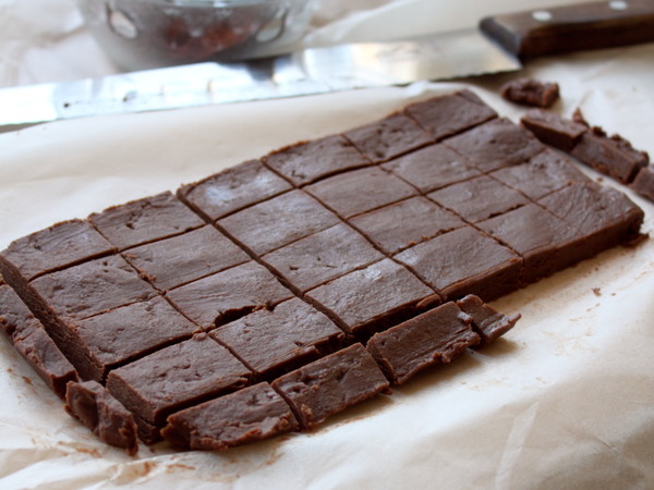 Homemade Raw Chocolate recipe