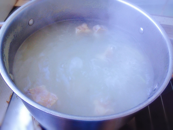 Walnut Corn Pork Ribs Soup recipe