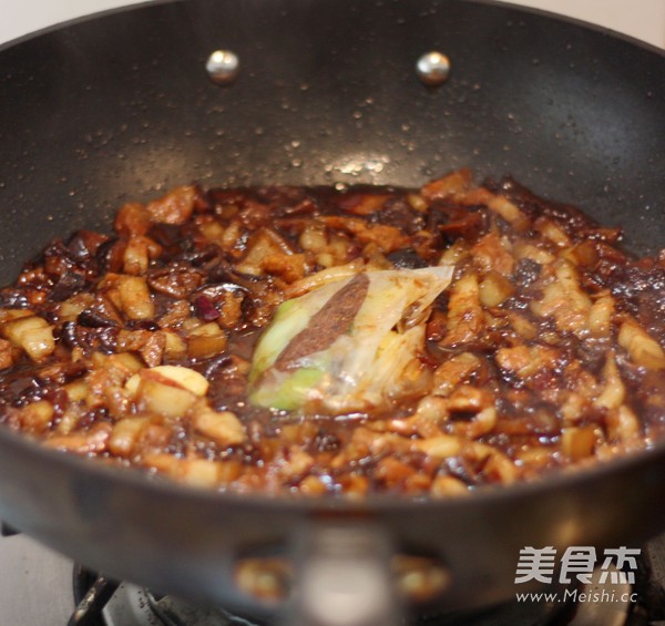 Secret Braised Pork Rice recipe