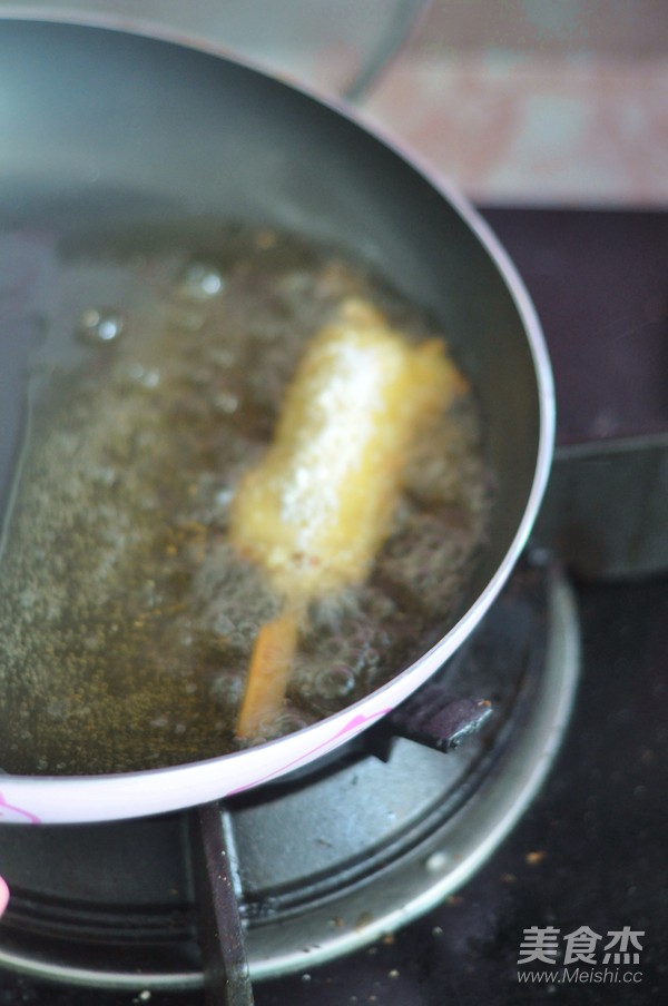 Cheese Crawfish Roll recipe