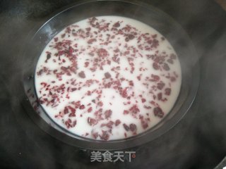 Cranberry Horseshoe Cake recipe