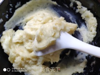 Mashed Potatoes with Black Pepper recipe