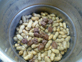 Peanuts recipe