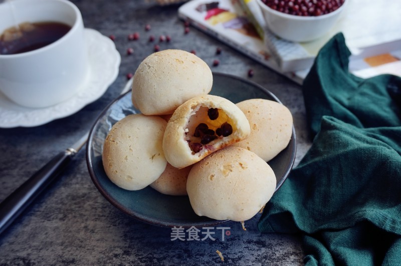 Honey Bean Mochi Buns recipe