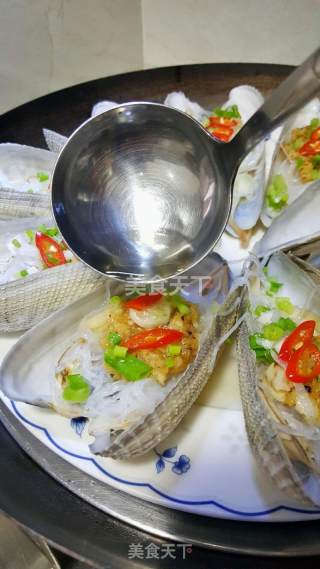 Steamed Corn Mussels with Garlic recipe