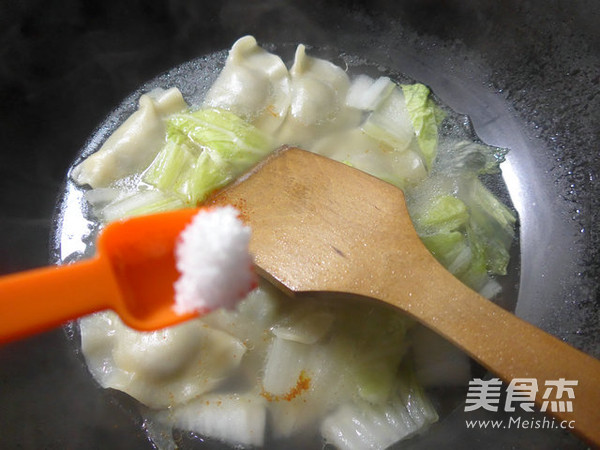 Boiled Dumplings with Cabbage Noodles recipe