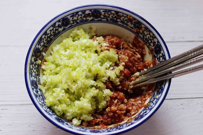 Scallion Pork Hair Bread recipe