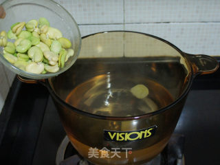 Broad Bean Carrot Bone Soup recipe