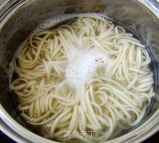 [jianjiang Noodles Made in A Pattern] Double-wire Fried Noodles recipe