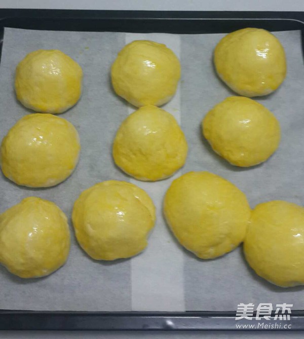 Custard Buns recipe