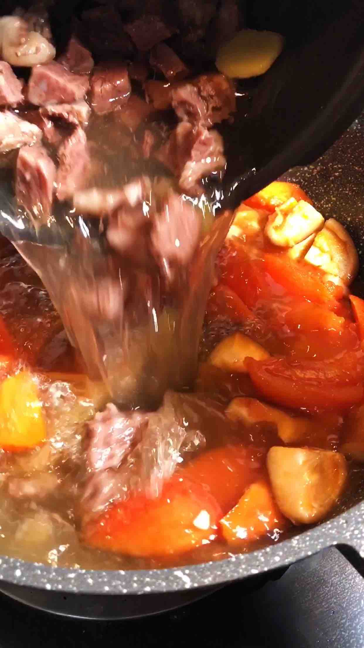 Tomato Sirloin Mushroom Soup recipe