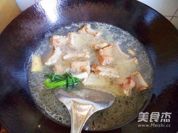 Braised Pork Ribs with Shiitake Mushroom recipe