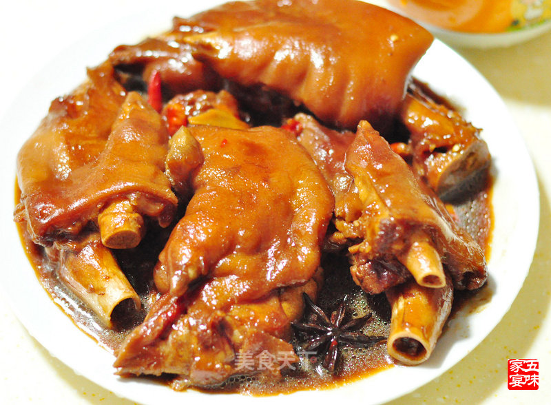 Sauce Pork Feet recipe