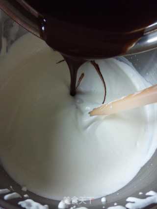 Fluff Marshmallow Chocolate Mirror Mousse Cake recipe