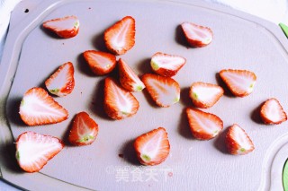 Strawberry Mousse Cake recipe