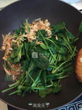 Spinach Stir-fried Fennel recipe