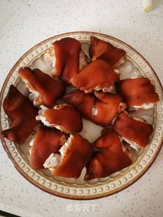 Red Grilled Pork Knuckles recipe