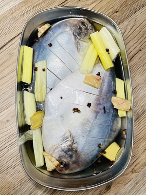 The Universal Formula for Steamed Sea Fish-steamed Flat Fish recipe