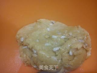 Peanut Seed Biscuits recipe