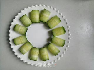 Cold Cucumber Roll recipe