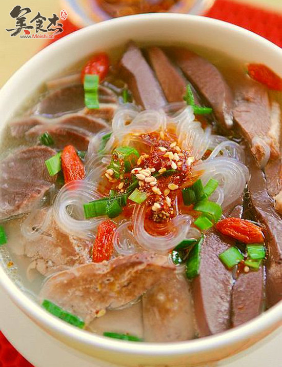 Duck Blood Vermicelli Soup recipe