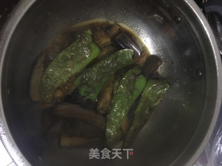 Braised Eggplant Peppers in Oil recipe