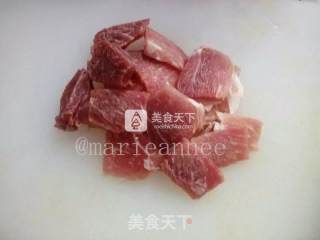 Stir-fried Pork with Cucumber and Carrot recipe