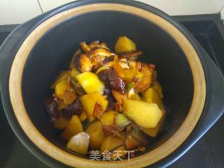 Braised Chicken Thigh with Potatoes and Mushrooms recipe