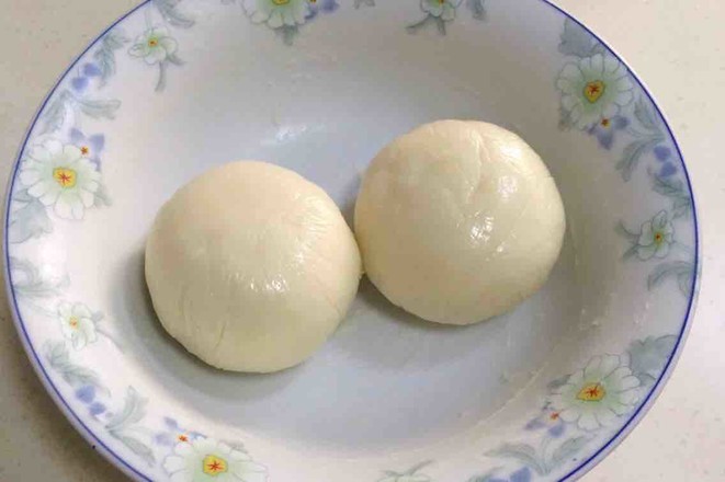 Whole Wheat Nut Mochi Ou Bun recipe