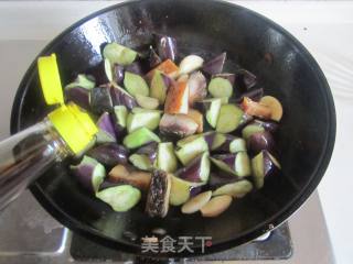 Eggplant Salted Fish Claypot recipe