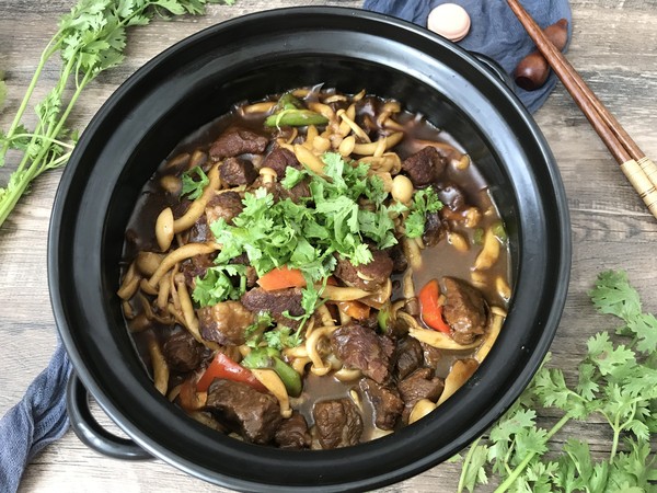 Curry Fresh Mushroom Roast Beef Brisket#the Most Beautiful But Mid-autumn Flavor# recipe